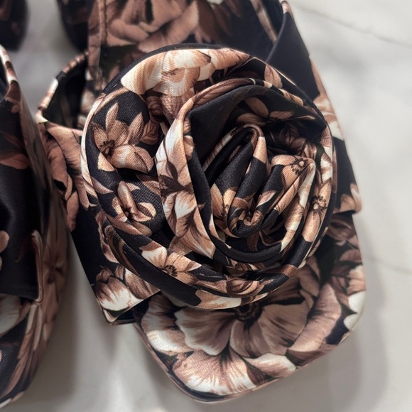 Express Floral Platform Heels - Purple and Cream - Picture 4 of 11